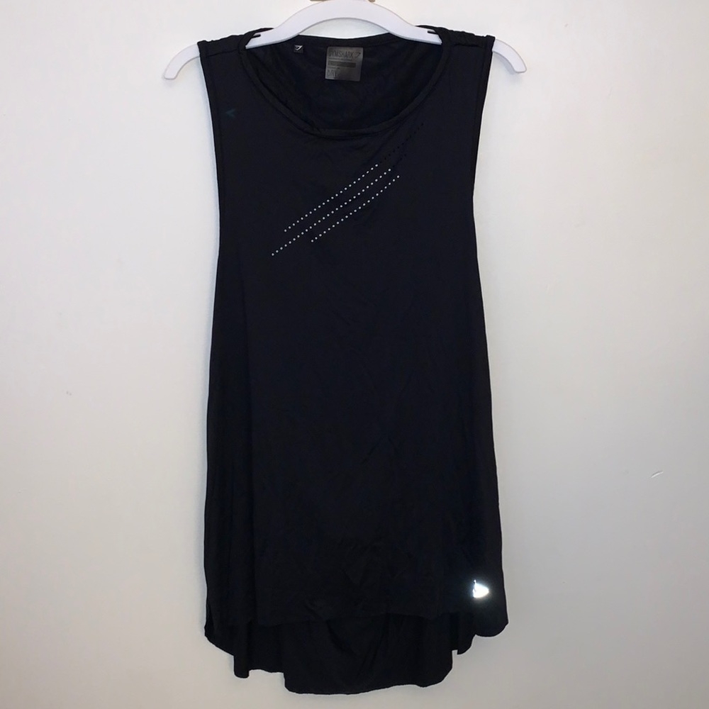 Gymshark women’s athletic shirt